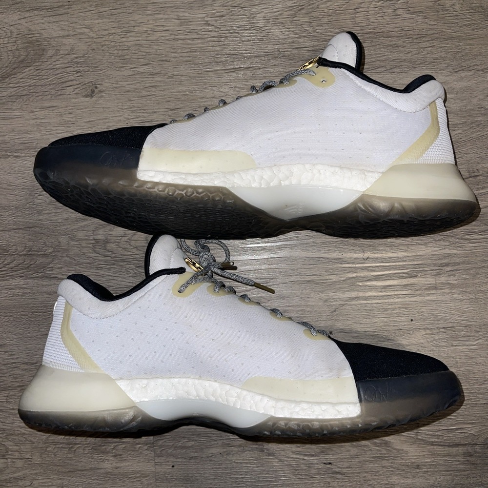 Size 13- Adidas James Harden Vol. 1 Disruptor Black White Gold BW0552 - Picture 3 of 7